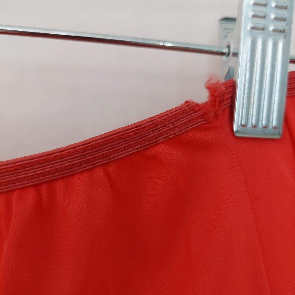 Vintage RED Petticoat - Picture 2 of 8